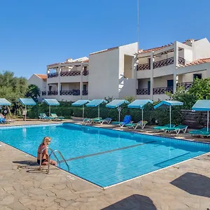 https://harrys-hotel-protaras.protaras-cy-hotels.com